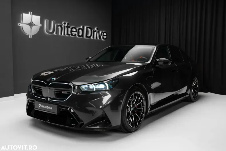 BMW M5 (Seria 5) din 2025 cu 9.000 km - oferta BMW194221 - foto 1