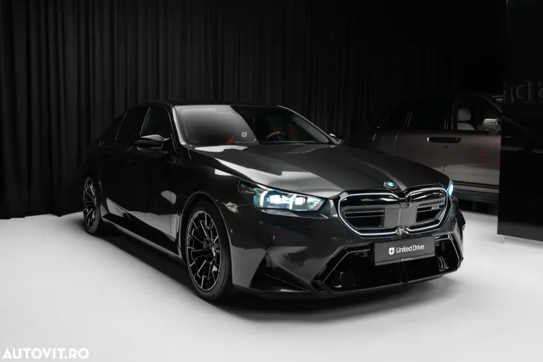 BMW M5 (Seria 5) din 2025 cu 9.000 km - oferta BMW194221 - foto 3