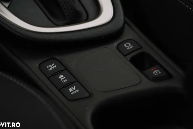 Mazda 2 din 2025 cu 6.500 km - oferta MAZ194237 - foto 9