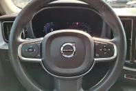 Volvo XC60 din 2021 cu 65.538 km - oferta VOL194241 - foto 16