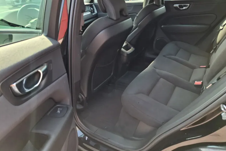 Volvo XC60 din 2021 cu 65.538 km - oferta VOL194241 - foto 29