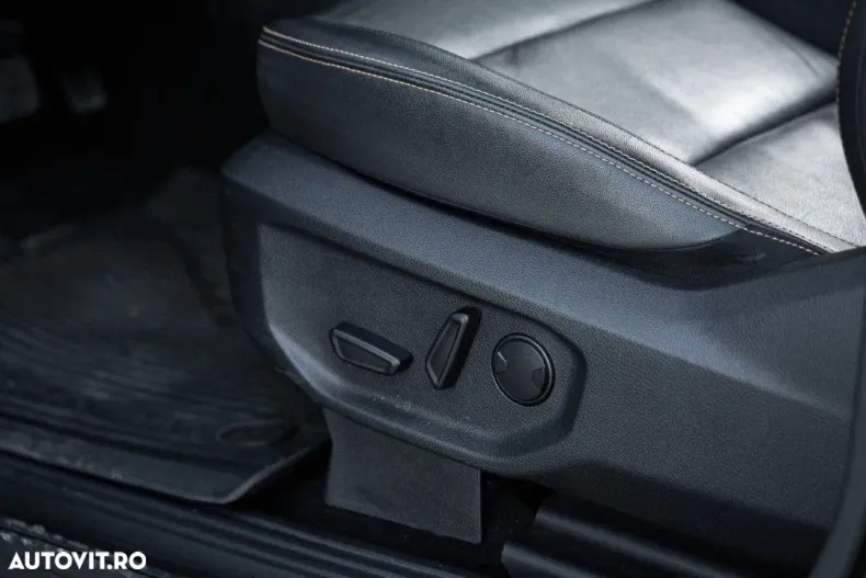 Ford Ranger din 2024 cu 10.500 km - oferta FOR194261 - foto 32