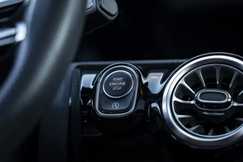 Mercedes-Benz A 250 (Clasa A) din 2024 cu 25.810 km - oferta MER194262 - foto 23