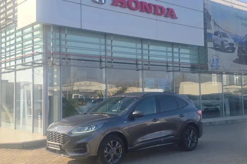 Ford Kuga din 2022 cu 92.232 km - oferta FOR194272 - foto 1