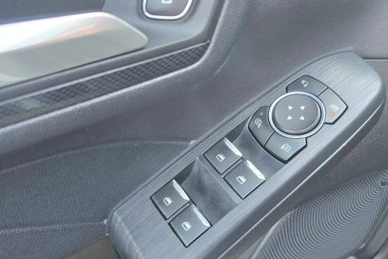 Ford Kuga din 2022 cu 92.232 km - oferta FOR194272 - foto 8