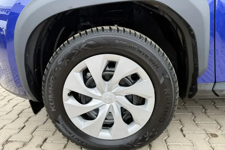 Toyota Yaris Cross din 2025 cu 3.058 km - oferta TOY194276 - foto 12