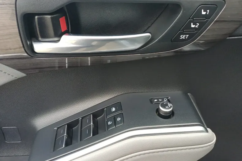 Toyota Highlander din 2022 cu 60.038 km - oferta TOY194277 - foto 14