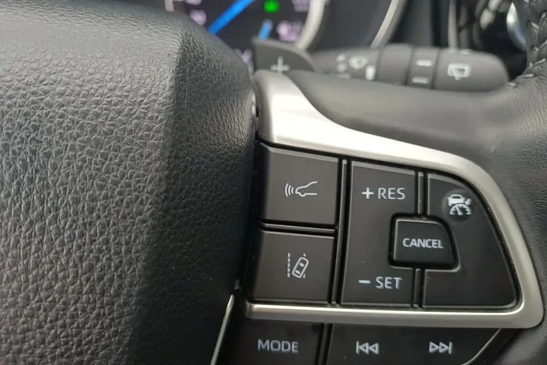 Toyota Highlander din 2022 cu 60.038 km - oferta TOY194277 - foto 17