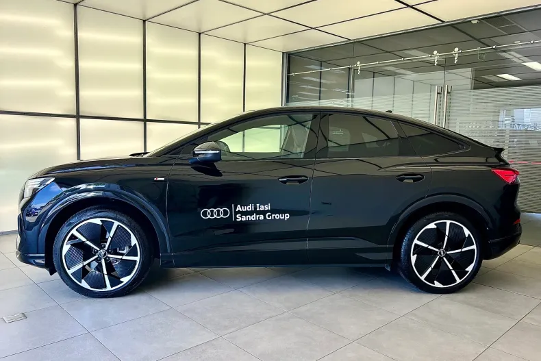 Audi Q4 din 2023 cu 17.462 km - oferta AUD194297 - foto 2