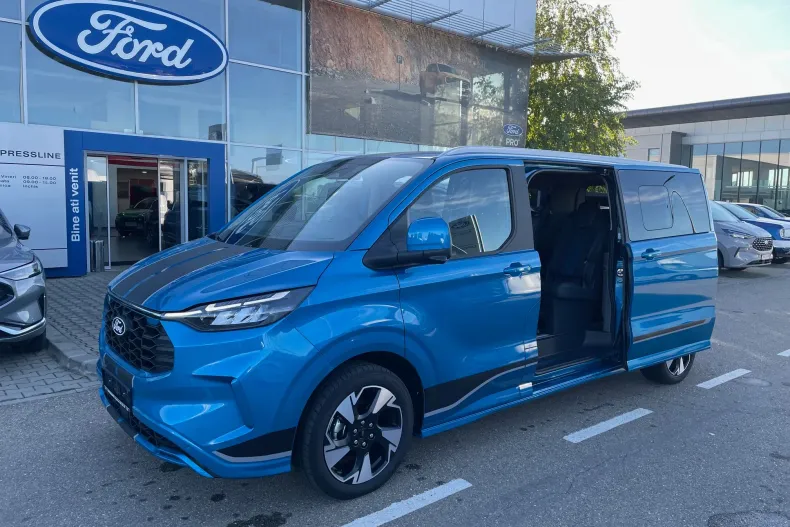 Ford Tourneo Custom din 2024 cu 5 km - oferta FOR194299 - foto 23