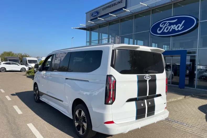 Ford Tourneo Custom din 2024 cu 5 km - oferta FOR194299 - foto 25