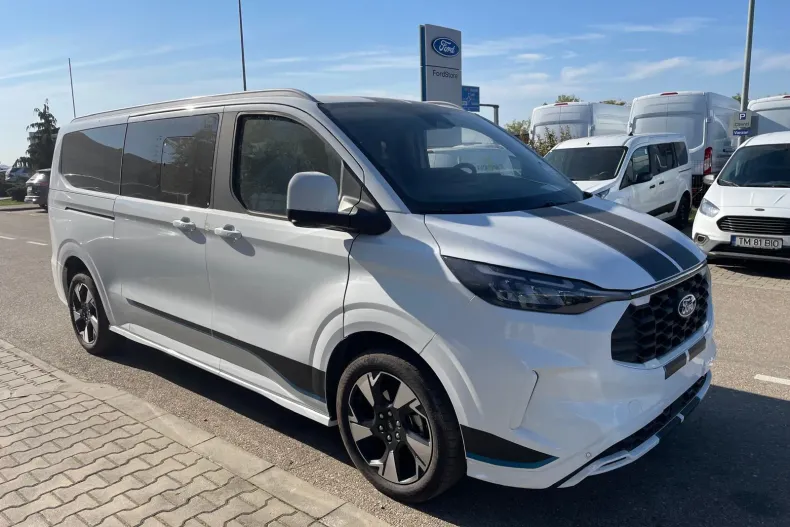 Ford Tourneo Custom din 2024 cu 5 km - oferta FOR194299 - foto 28