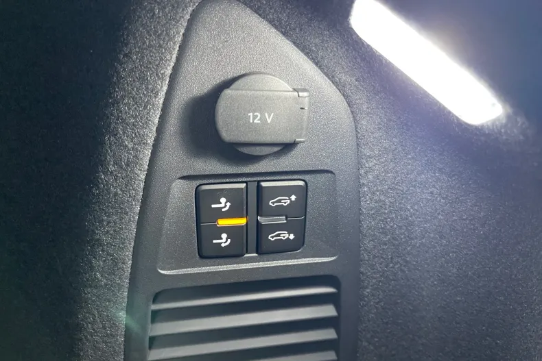 Volkswagen Touareg din 2025 cu 12 km - oferta VOL194300 - foto 21