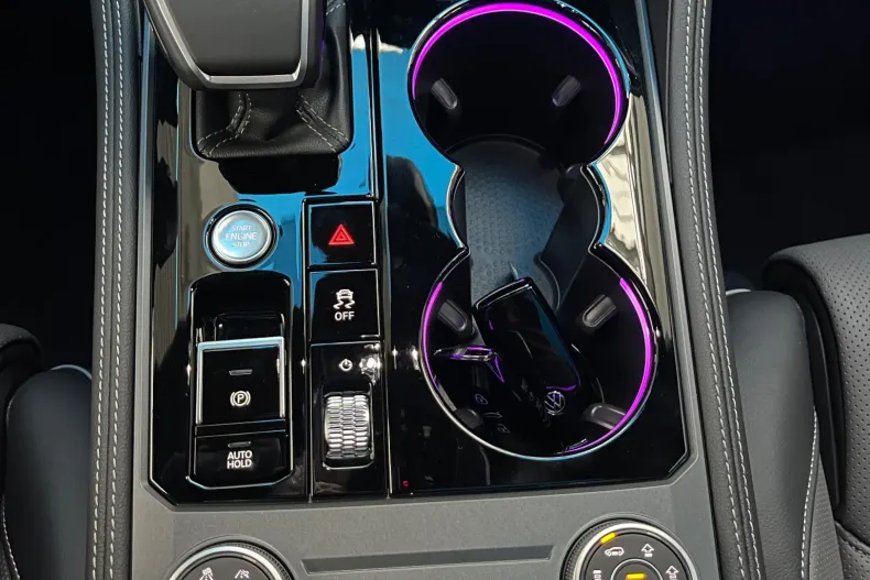 Volkswagen Touareg din 2025 cu 12 km - oferta VOL194300 - foto 34