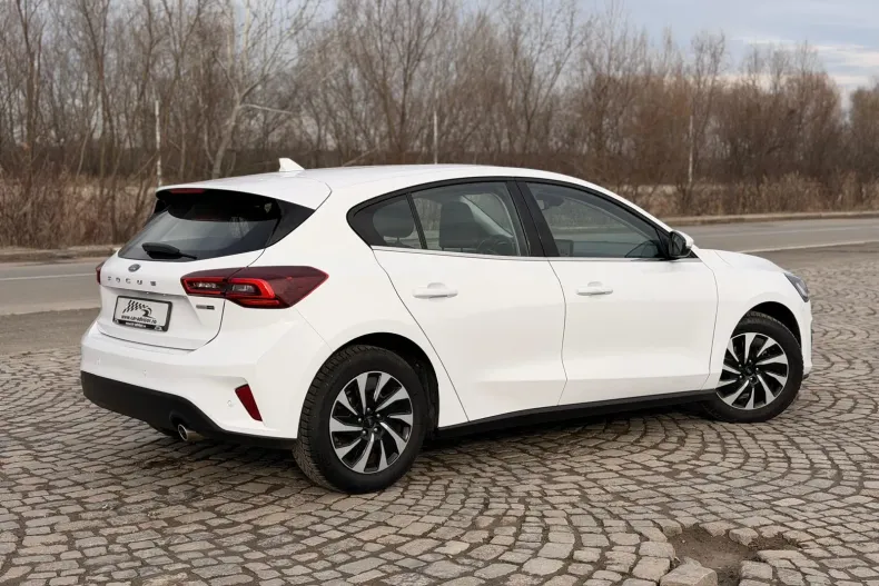 Ford Focus din 2023 cu 47.000 km - oferta FOR194306 - foto 3