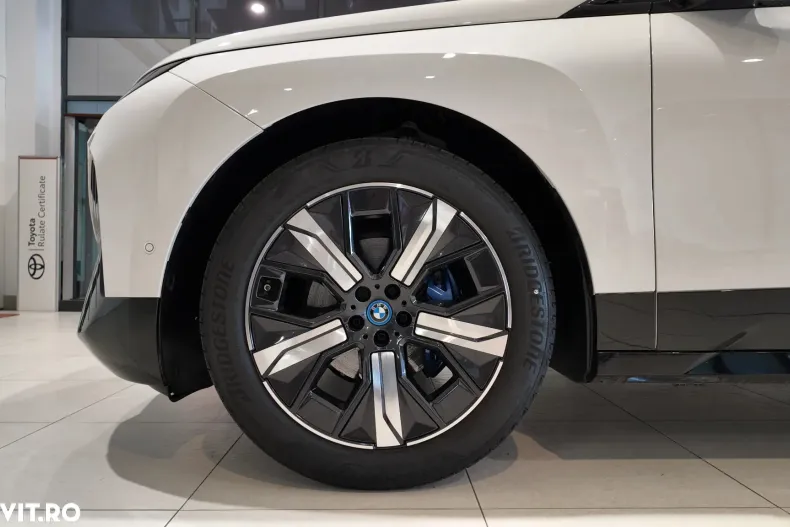 BMW iX din 2024 cu 8.400 km - oferta BMW194316 - foto 40