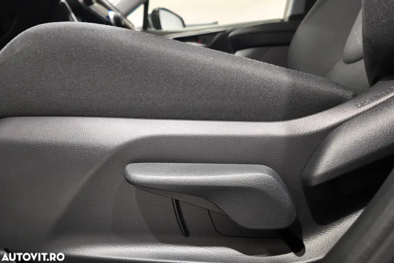 Toyota RAV4 din 2025 cu 2 km - oferta TOY194317 - foto 22