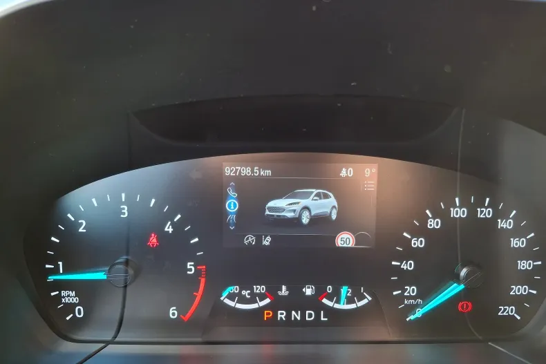 Ford Kuga din 2020 cu 92.798 km - oferta FOR194324 - foto 6