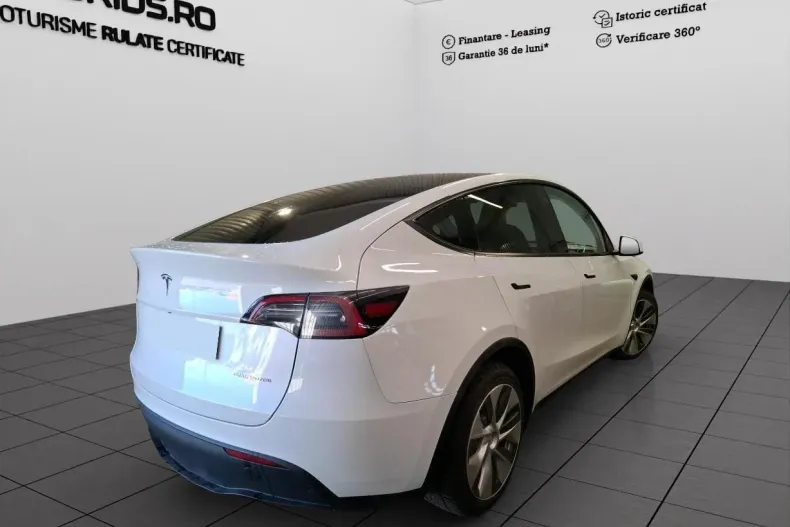 Tesla Model Y din 2023 cu 32.155 km - oferta TES194331 - foto 4