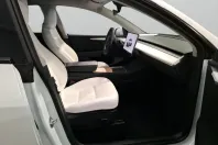 Tesla Model Y din 2023 cu 32.155 km - oferta TES194331 - foto 6