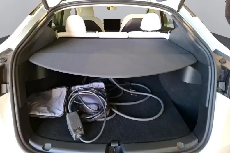Tesla Model Y din 2023 cu 32.155 km - oferta TES194331 - foto 8