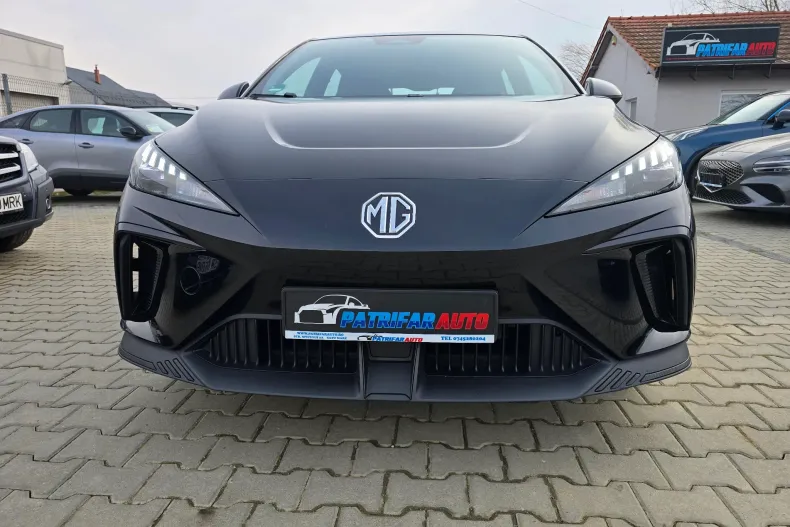 MG MG4 din 2022 cu 33.600 km - oferta MG0194336 - foto 2