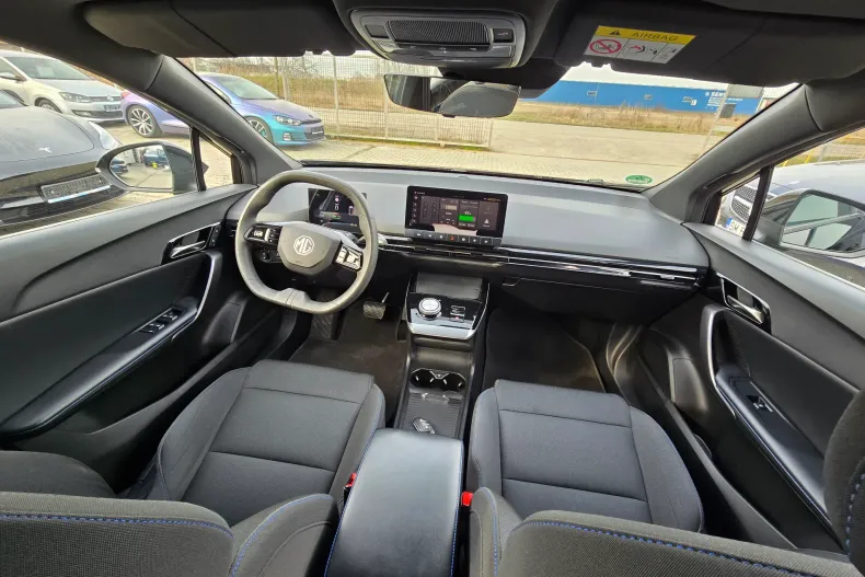 MG MG4 din 2022 cu 33.600 km - oferta MG0194336 - foto 8