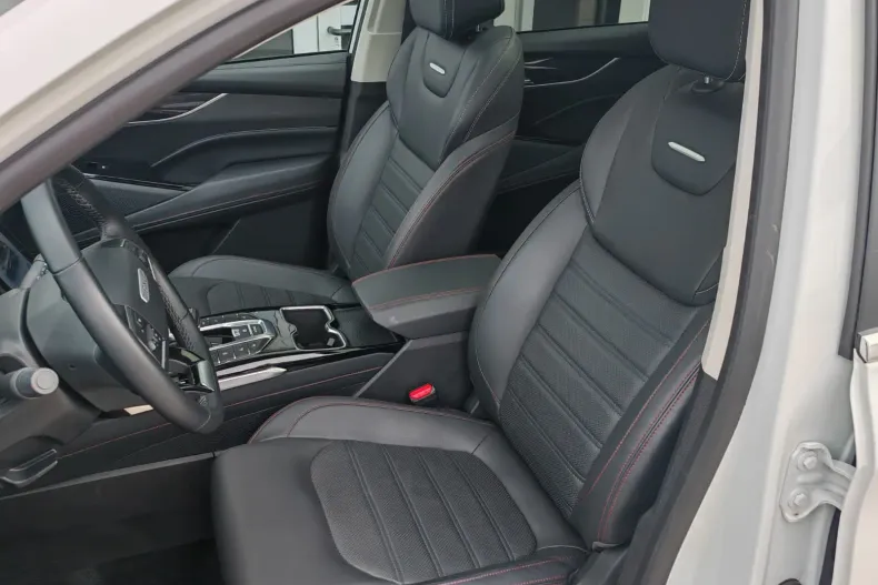 Maxus Euniq 6 din 2023 cu 6.229 km - oferta MAX194347 - foto 11