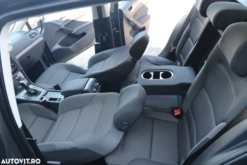 Volkswagen Golf din 2020 cu 167.160 km - oferta VOL194349 - foto 11