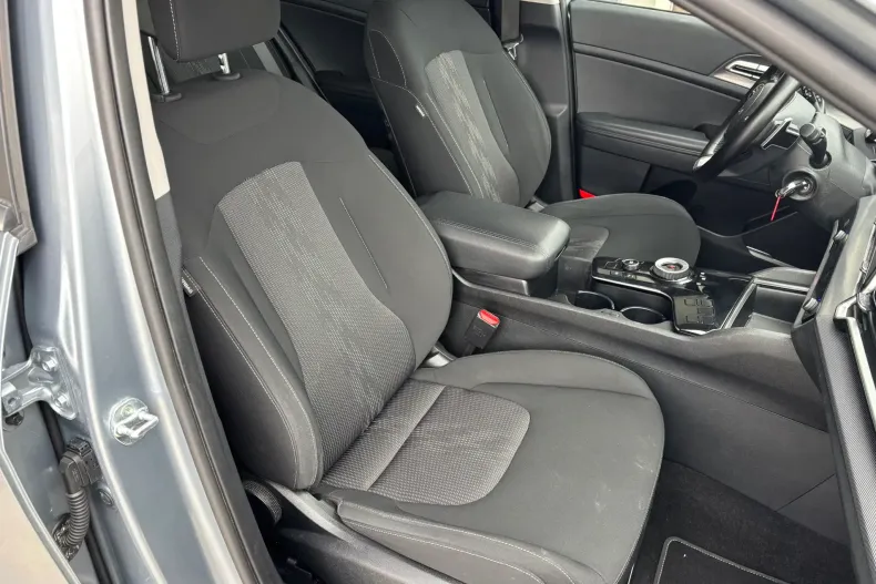 Kia Sportage din 2022 cu 174.000 km - oferta KIA194350 - foto 37