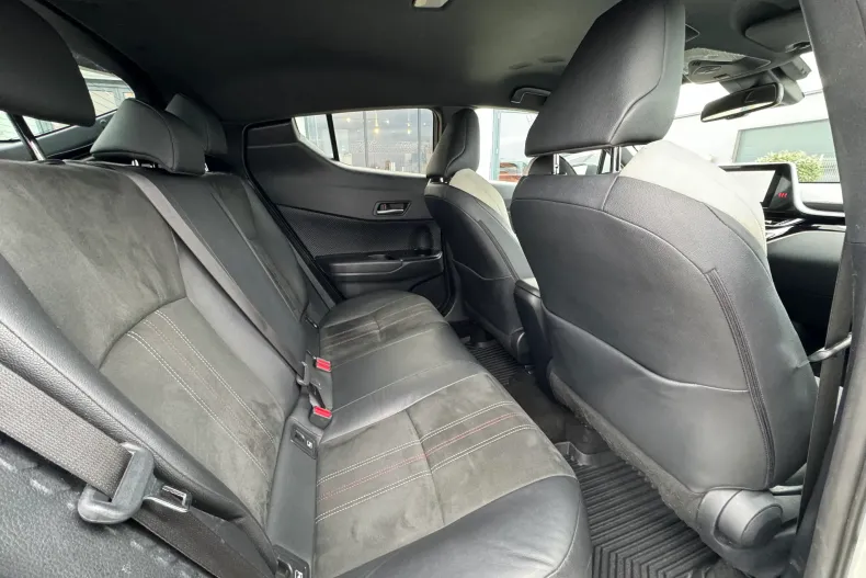 Toyota C-HR din 2022 cu 112.390 km - oferta TOY194356 - foto 25