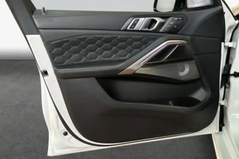 BMW X6 M (Seria X) din 2024 cu 29.778 km - oferta BMW194367 - foto 17