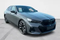 BMW 550 (Seria 5) din 2025 cu 5.900 km - oferta BMW194374 - foto 1