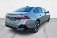 BMW 550 (Seria 5) din 2025 cu 5.900 km - oferta BMW194374 - foto 3