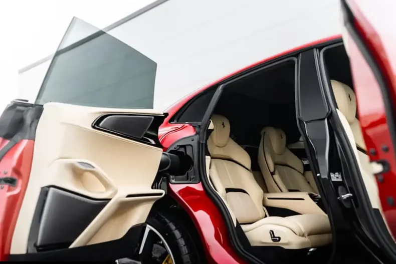 Ferrari Purosangue din 2026 cu 50 km - oferta FER194377 - foto 10