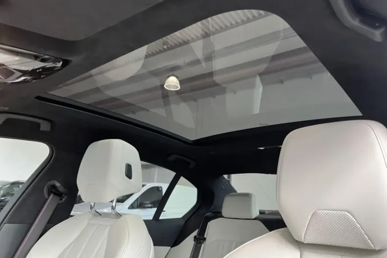 BMW 520 (Seria 5) din 2025 cu 8.369 km - oferta BMW194378 - foto 16