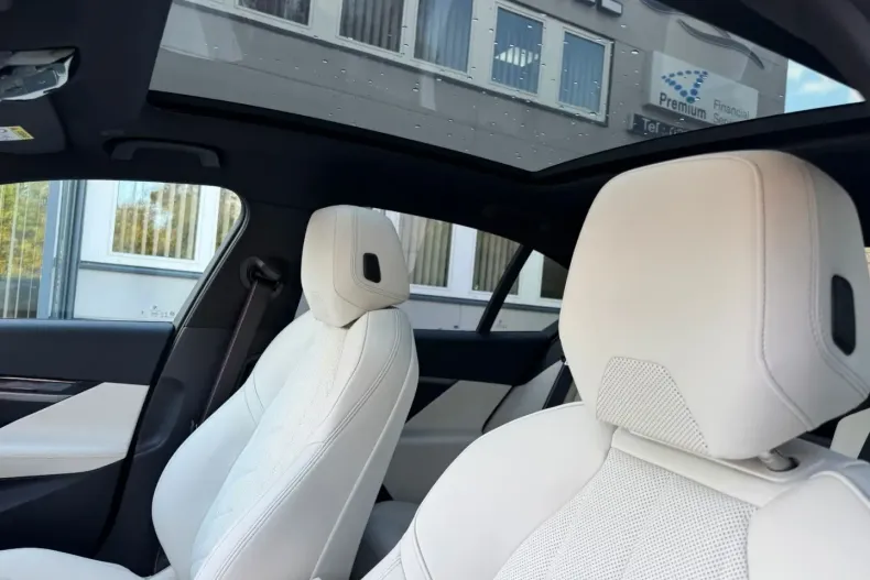 BMW 530 (Seria 5) din 2025 cu 4.076 km - oferta BMW194379 - foto 5