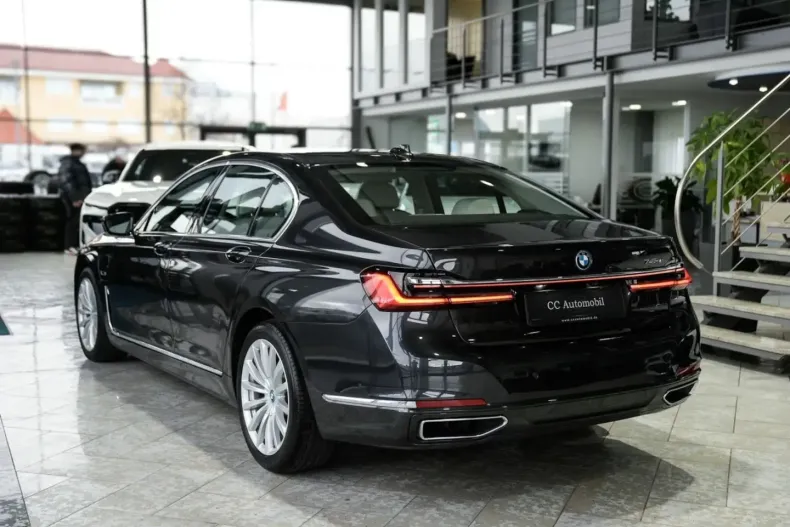 BMW 745 (Seria 7) din 2021 cu 131.060 km - oferta BMW194384 - foto 8
