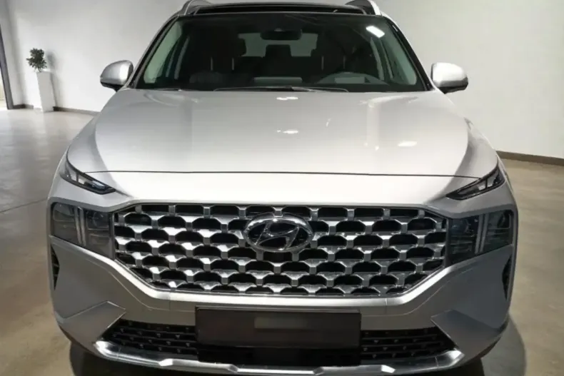 Hyundai Santa Fe din 2022 cu 45.241 km - oferta HYU194396 - foto 6