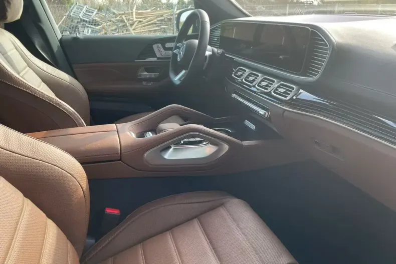 Mercedes-Benz GLS 450 (Clasa GLS) din 2025 cu 4.692 km - oferta MER194397 - foto 5