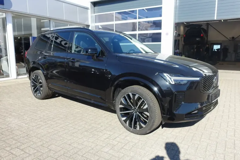 Volvo XC90 din 2025 cu 24.900 km - oferta VOL194410 - foto 8