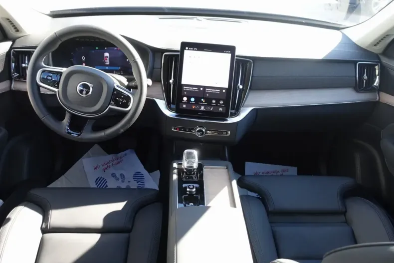 Volvo XC90 din 2025 cu 24.900 km - oferta VOL194410 - foto 15