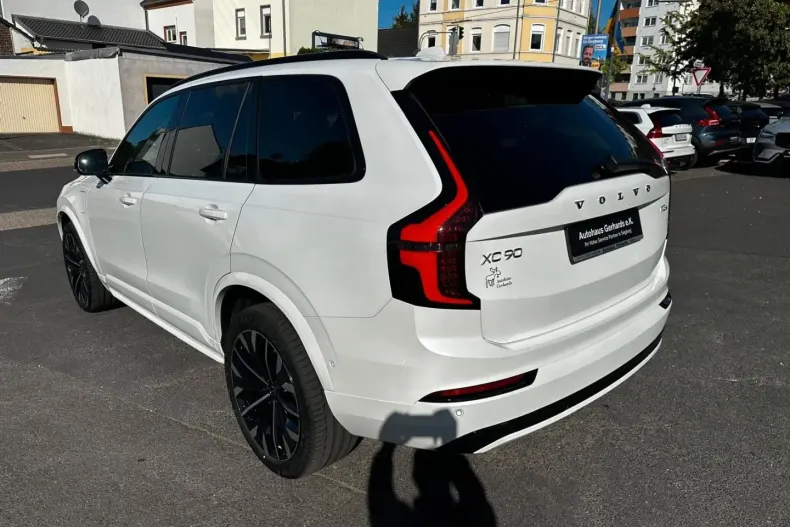 Volvo XC90 din 2025 cu 18.912 km - oferta VOL194412 - foto 10