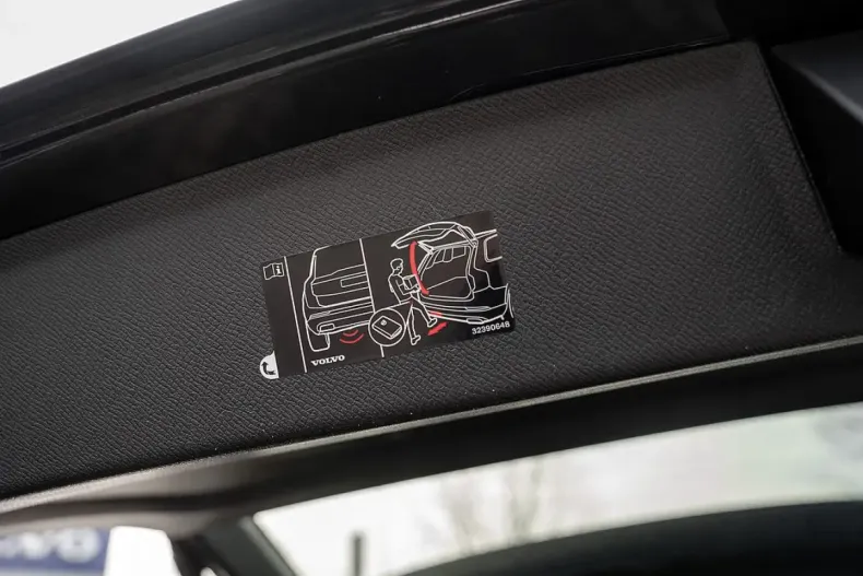 Volvo XC90 din 2025 cu 26.000 km - oferta VOL194415 - foto 30