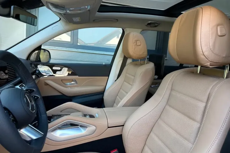 Mercedes-Benz GLS 580 (Clasa GLS) din 2025 cu 100 km - oferta MER194417 - foto 6