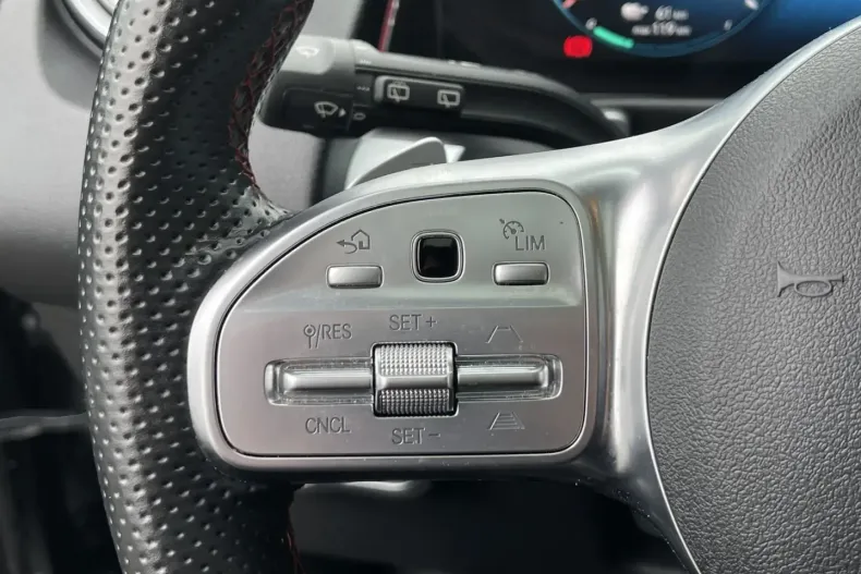 Mercedes-Benz EQB din 2023 cu 29.530 km - oferta MER194426 - foto 17