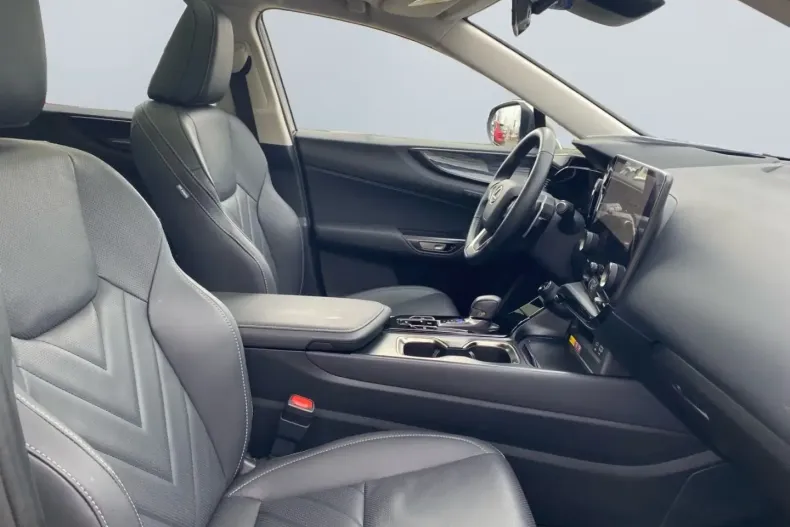 Lexus NX 350h din 2024 cu 19.743 km - oferta LEX194428 - foto 17