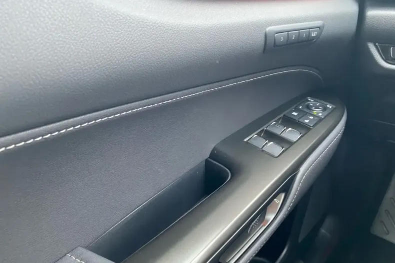 Lexus NX 350h din 2024 cu 19.743 km - oferta LEX194428 - foto 19