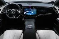 Mercedes-Benz E 200 (Clasa E) din 2025 cu 5.700 km - oferta MER194432 - foto 1