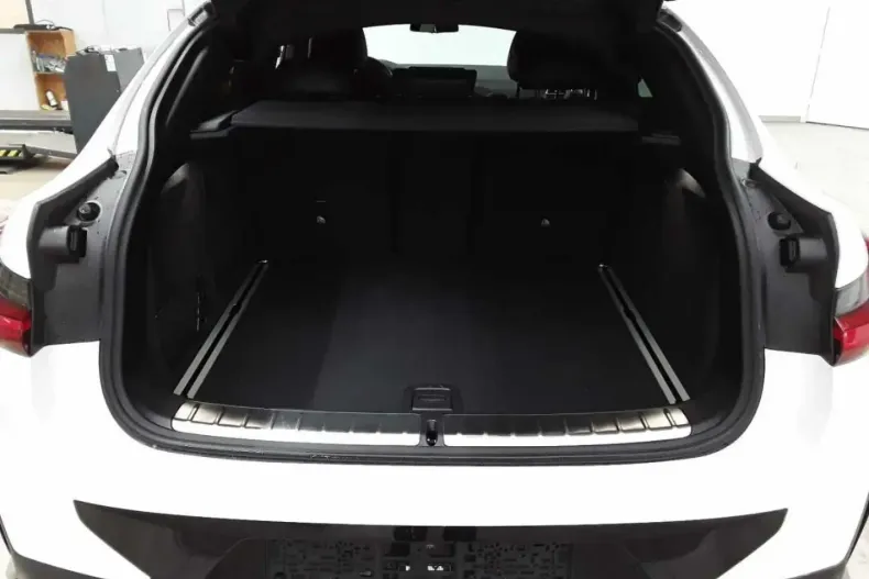 BMW X4 (Seria X) din 2022 cu 28.560 km - oferta BMW194436 - foto 9